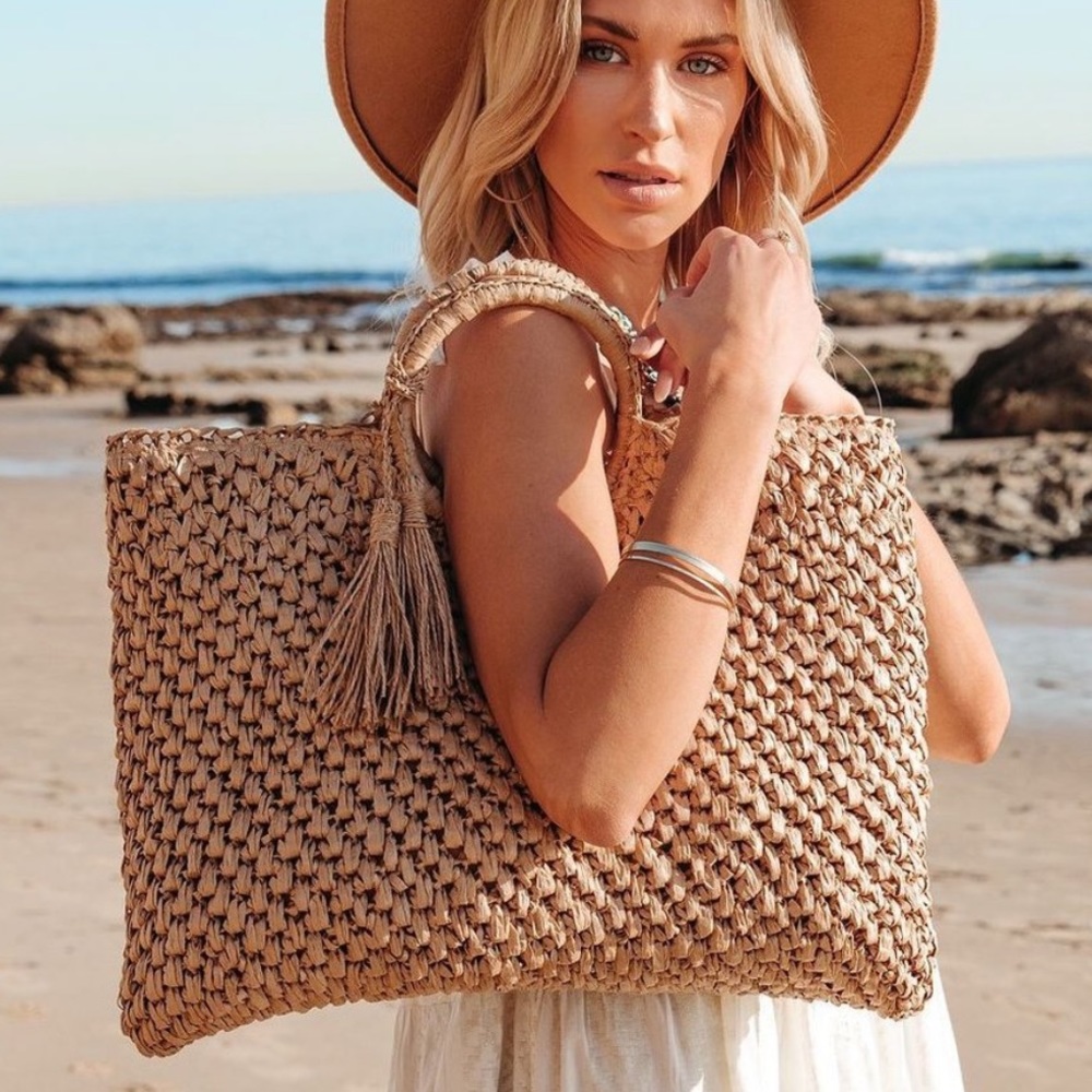 vici Kauai Tassel Straw Tote Bag